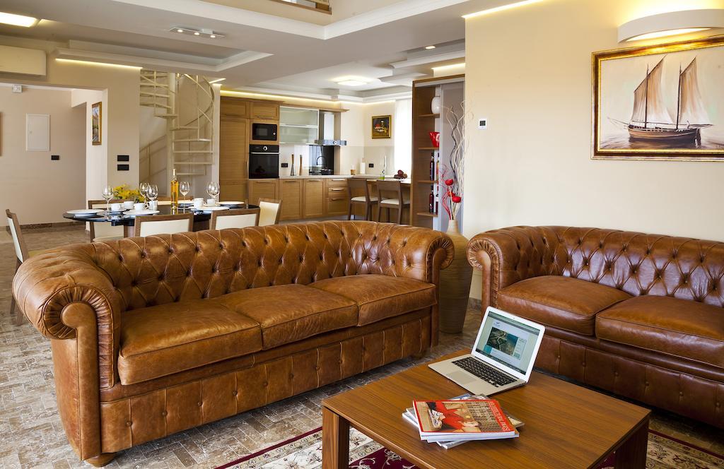 Villas Almar Soline  Phòng bức ảnh