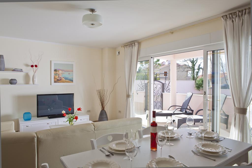 Villas Almar Soline  Phòng bức ảnh
